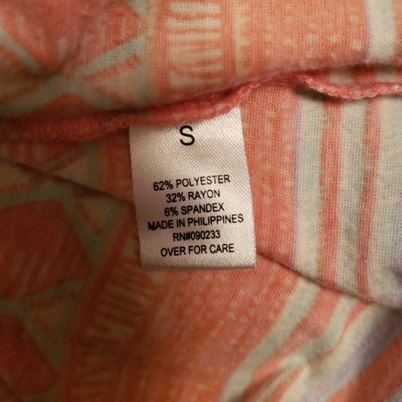 Shirt - Picture 4 of 4